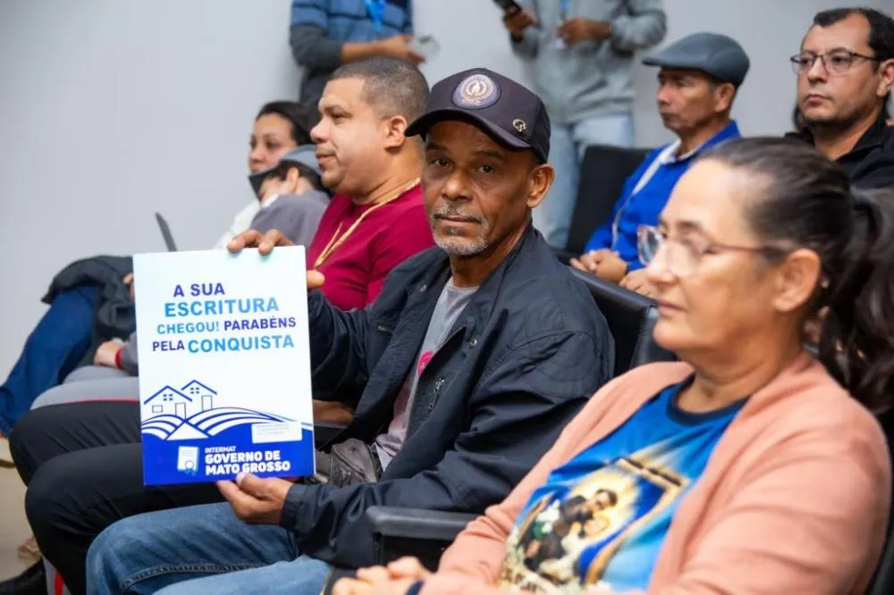 Mato Grosso entrega 5,1 mil escrituras de imóveis em 2026
