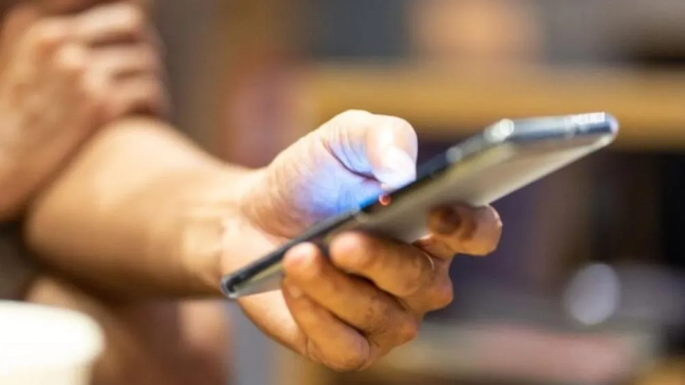 Operadores de telefonia devem explicar 'pacote de embutidos' vinculado aos planos contratados